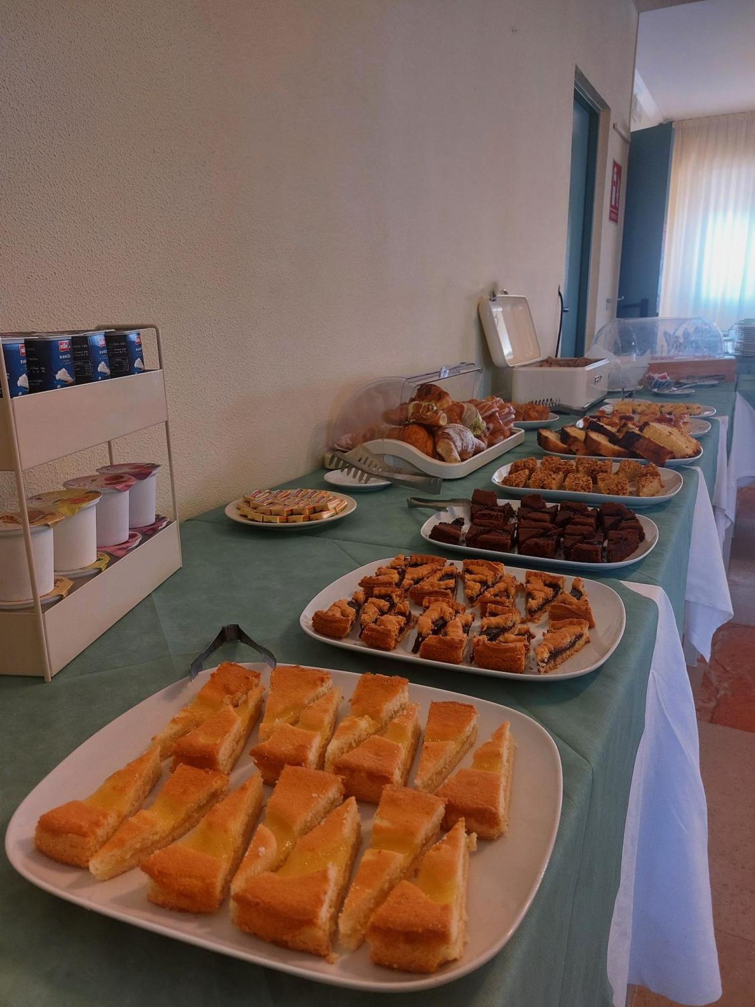 Hotel Laurin Lido di Camaiore Esterno foto